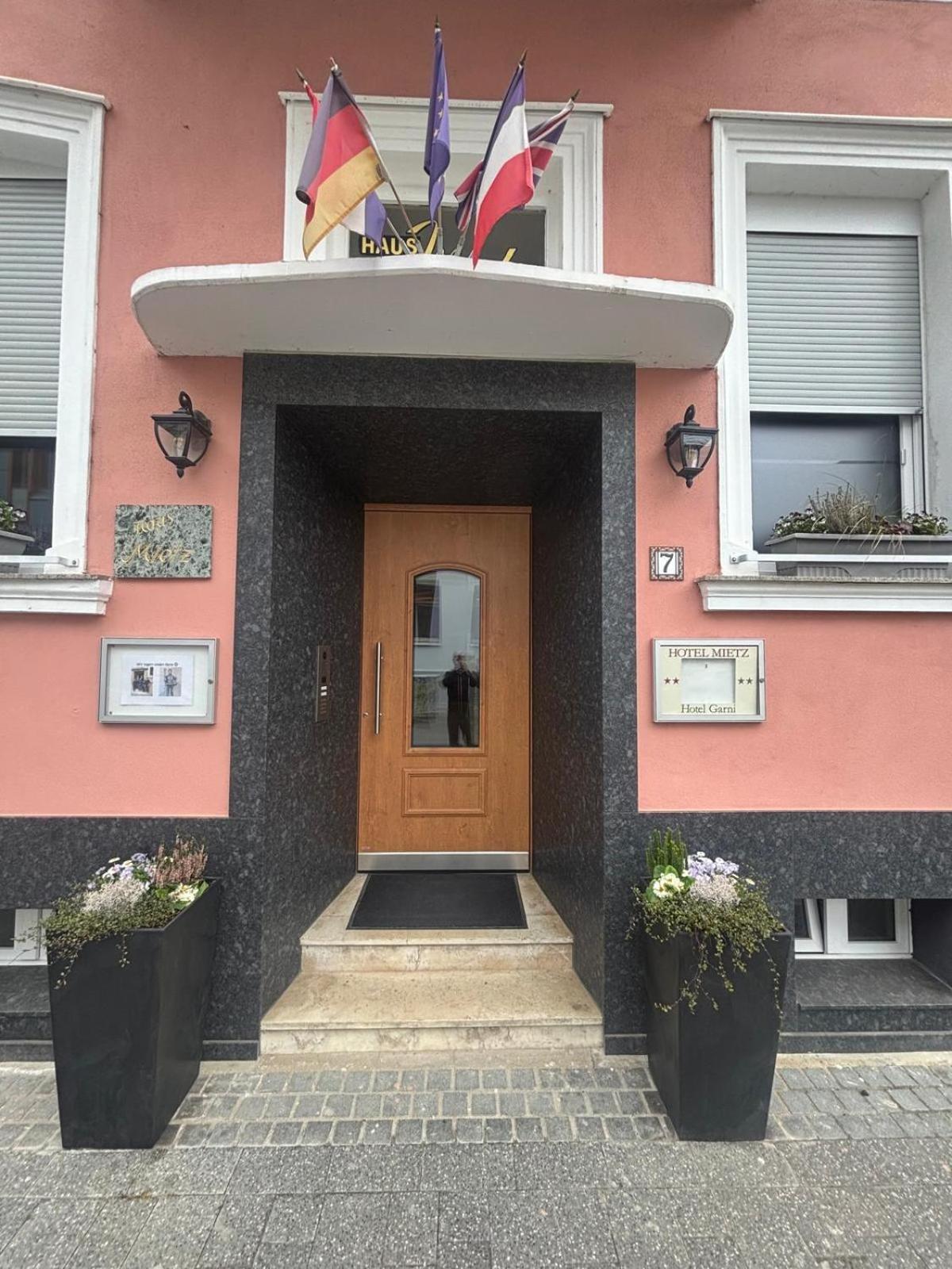 Gaestehaus Mietz Bad Neuenahr-Ahrweiler Extérieur photo